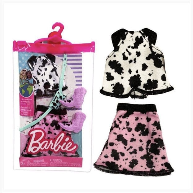 Barbie's Clothes and Accessories GWD96-HJT18