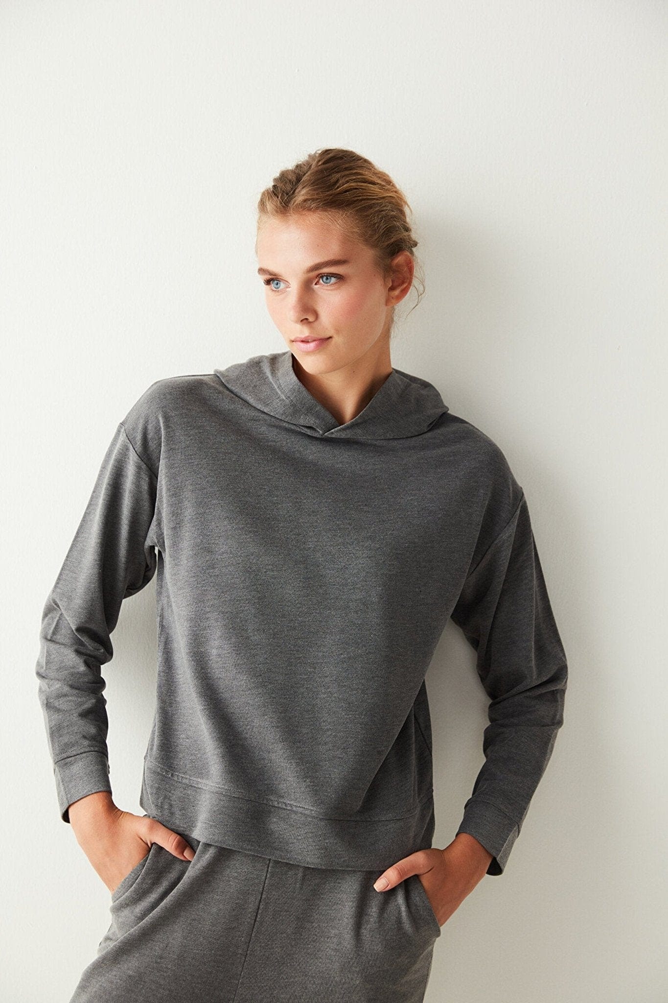Dark Grey Long Sleeve Hooded Thermal Sweatshirt XS / 2 FLEXISB