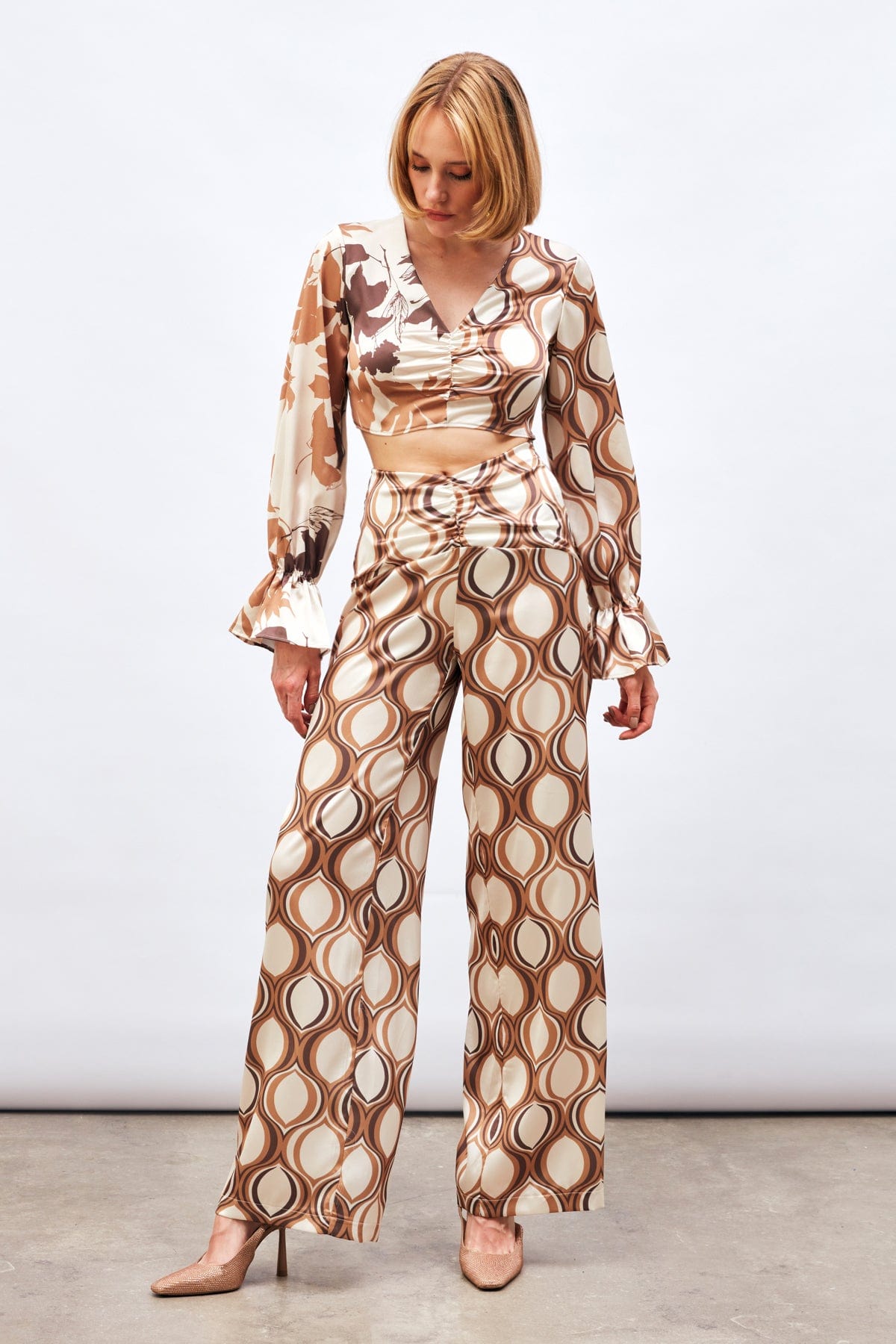 Front Shirred Patterned Shabby Trousers Camel / M / 6 ZEFASH