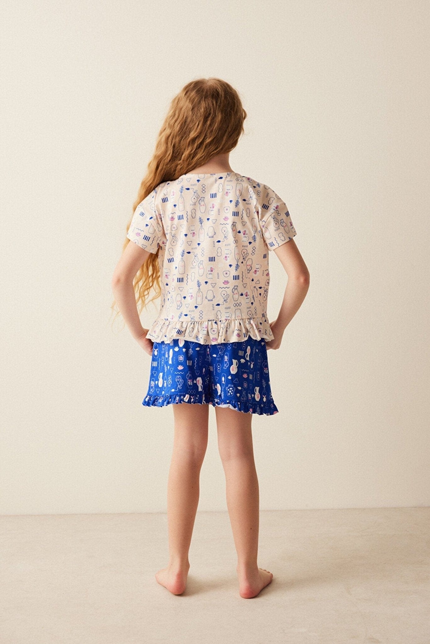 Girl's Cute Vase Patterned Pajama Set FLEXISB
